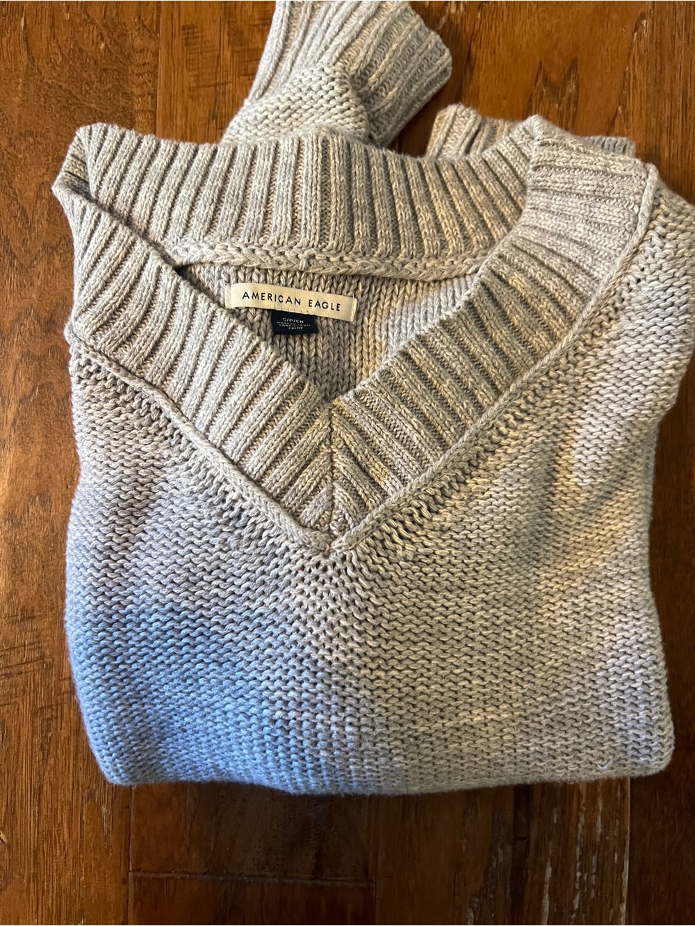 American Eagle Outfitters Gray Knit V-Neck Sweater